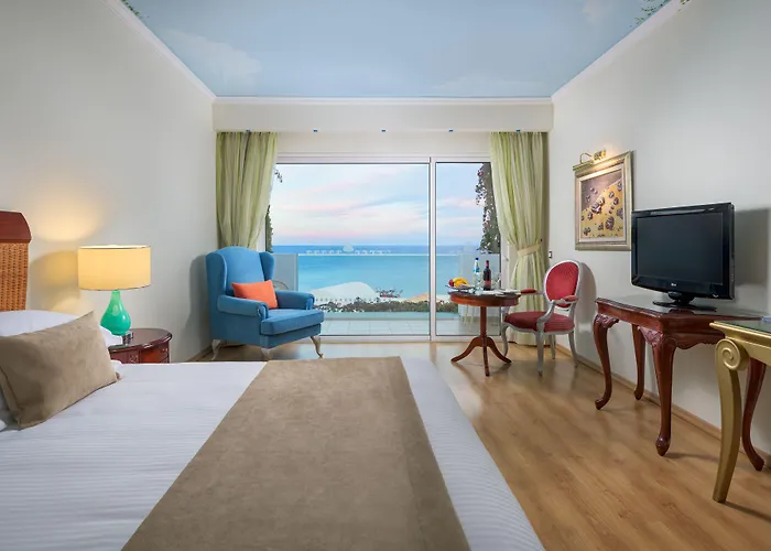 호텔 Atrium Prestige Thalasso & 라카니아